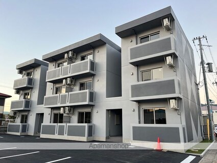 エトワール[1R/30.95m2]の外観3