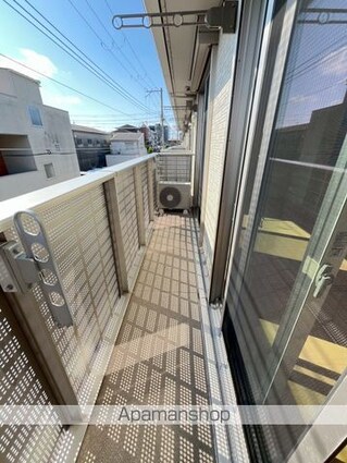 ＤーｒｏｏｍシルクマムＢ[3LDK/68.76m2]のバルコニー