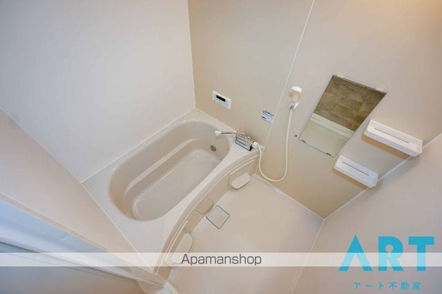 スミタスヴィレッジ古三津 2号棟の内装写真