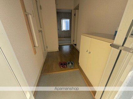 滋賀県彦根市中藪町[2LDK/50.78m2]の玄関