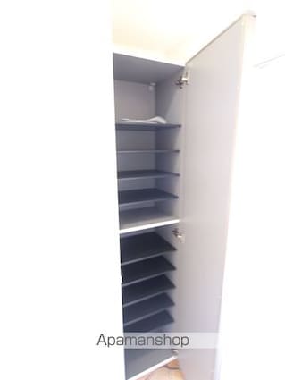 ＤＥ　ＤＯＭＯ　ＧＥＭＩＮＯＳ　２ｎｄ[1K/33m2]の内装2