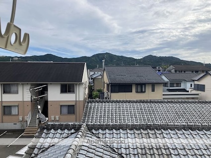 高知県高知市石立町[2K/31.3m2]の眺望