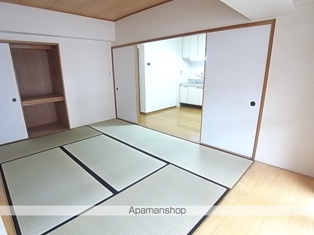 アミング潮江イースト15−2号棟の内装写真
