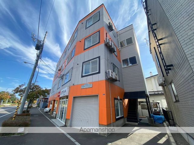 マンションブライトの外観写真
