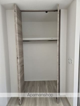 Ｄーｒｅｓｉｄｅｎｃｅ多治米東Ｎ[1LDK/36.54m2]の収納