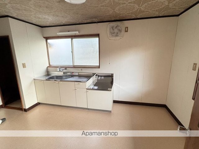 豊田本町貸家の内装写真