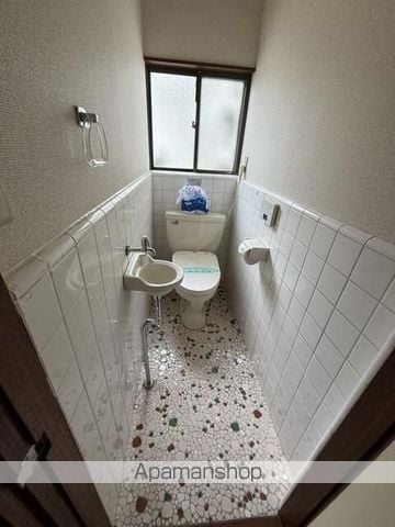 三鷹市 2階建 築50年の内装写真
