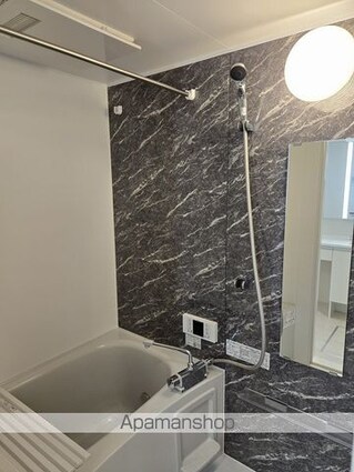Ｄーｒｅｓｉｄｅｎｃｅ曙町１丁目[1LDK/36.11m2]のバス