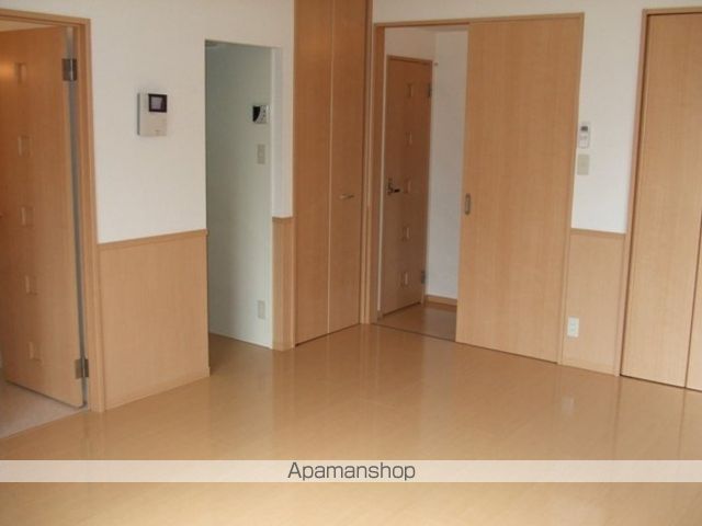 フェイバリット フラット B棟の内装写真