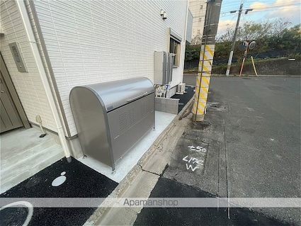 シャイニングパレス宮城野原[1LDK/28.8m2]の共用部1