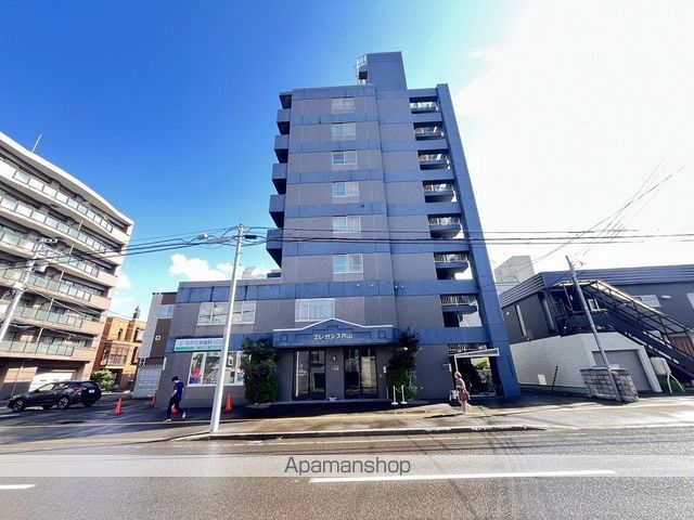 エレガンス円山の外観写真