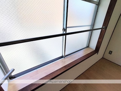 カルチェラタン・アパートメント[1K/20m2]のバルコニー