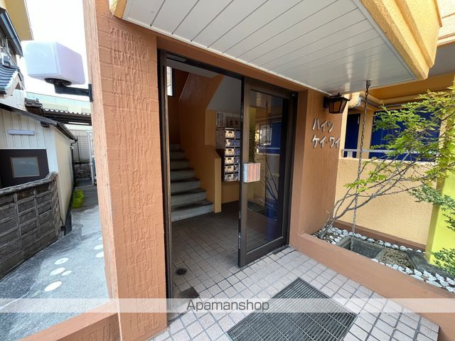 ハイツケイワイの玄関写真