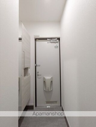 プラント　Ｃ棟[2LDK/59.57m2]の玄関