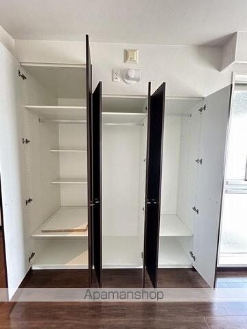 ディアメゾン河原町リバーグレースの内装写真