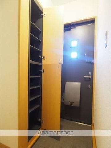 ホリーズドミサイルの内装写真