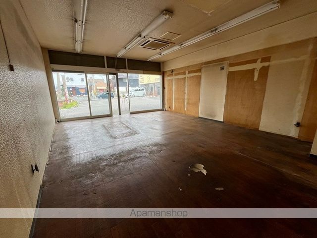 和歌山県和歌山市納定[事務所/39.3m2]の内装2