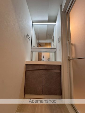 コートレジデンス南大塚の内装写真