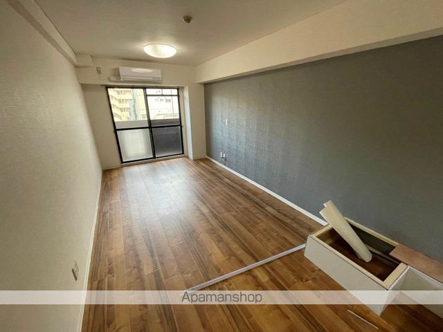 マイルド新大阪レジデンス3号館の内装写真