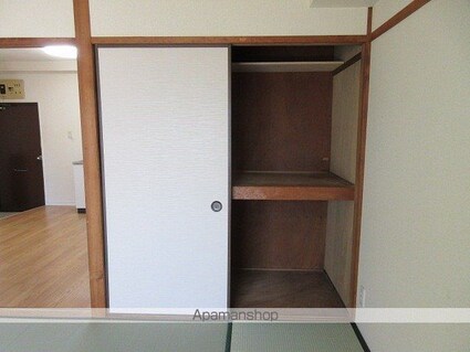 若原ビル[2K/37.1m2]の収納