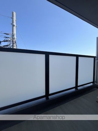 シャンファーレ中野リブート[1R/28.69m2]のバルコニー