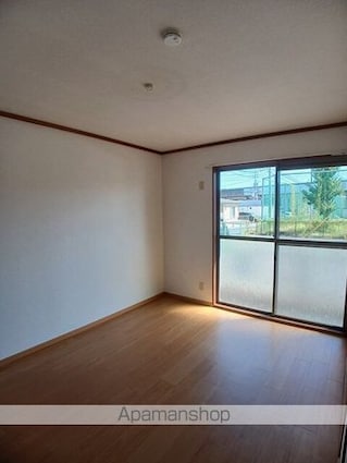 ホワイトメゾン東新町[2LDK/52.8m2]のリビング・居間