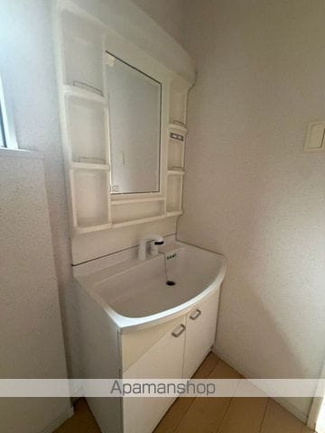 神明町5丁目戸建の内装写真