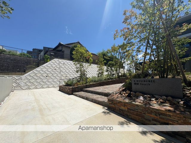 S−RESIDENCE愛宕SOUTHの玄関写真