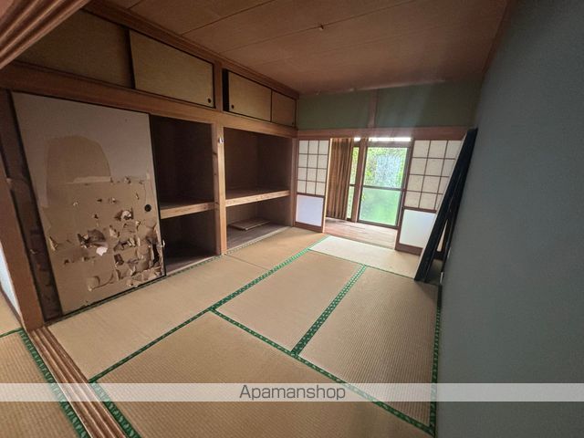 西塚貸家の内装写真