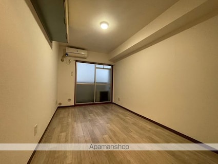 東京都杉並区高円寺南３丁目[1R/13.75m2]のリビング・居間