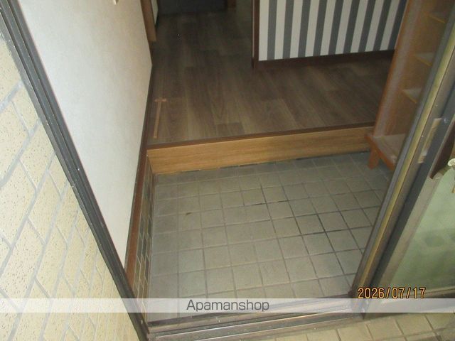 岩出市 2階建 築48年の内装写真