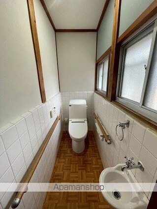 手平６丁目戸建[4LDK/97.26m2]のトイレ