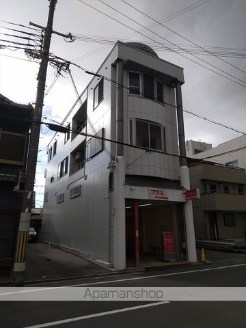 和歌山市本町のマンションの外観1