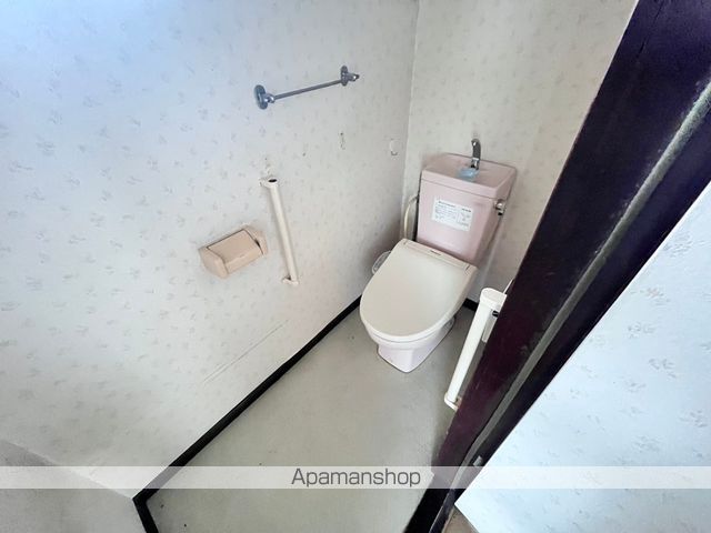 白鳥町8番貸家の内装写真