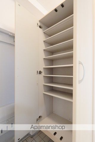 新浜マンションの内装写真