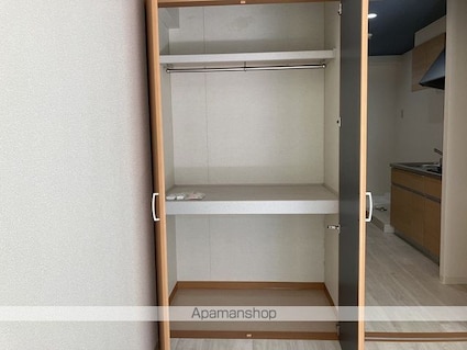 アーバン葛島[1K/30m2]の収納