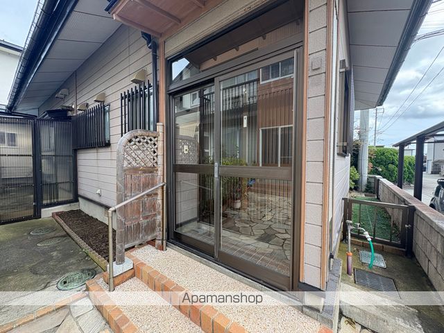 奥羽本線 泉外旭川駅 徒歩21分 1階建 築40年の玄関写真