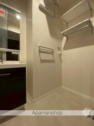 和歌山県和歌山市小雑賀２丁目[1LDK/44m2]の内装2