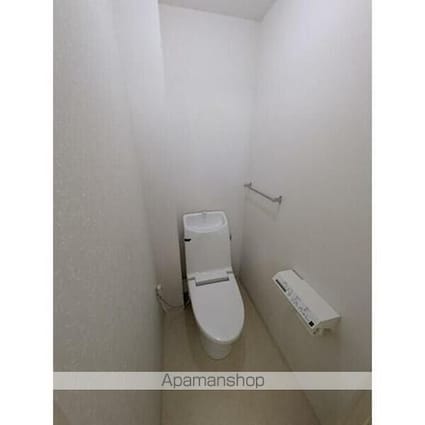 ヴェルディール仰木１号棟[3LDK/76.74m2]のトイレ