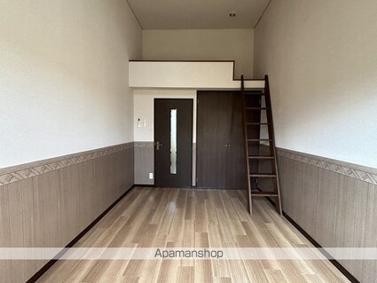 ビクトリースマイル壱番館[1K/18m2]の内装4