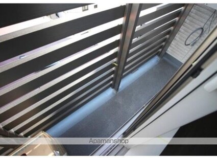 東京都世田谷区三軒茶屋２丁目[1K/25.42m2]のバルコニー
