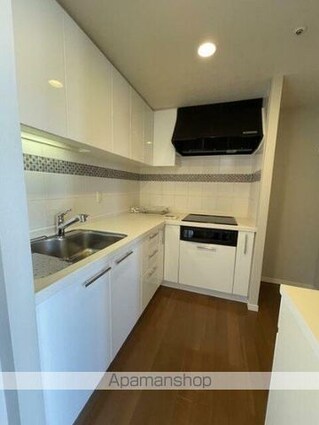 東京都新宿区新宿７丁目[2SLDK/76.95m2]のキッチン