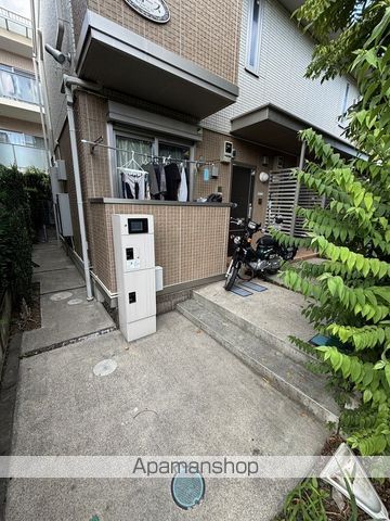フロースの玄関写真