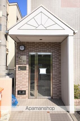 Ｃ’ｓ２２　ＯＨＳＡＷＡ[1K/24m2]のエントランス