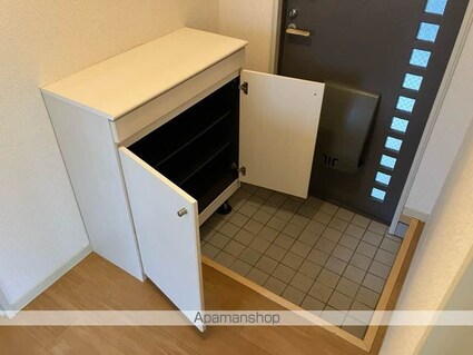 和歌山県海南市船尾[2LDK/46.8m2]の玄関