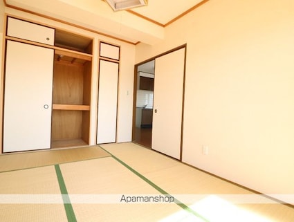 東京都三鷹市野崎１丁目[3DK/60.6m2]の内装2