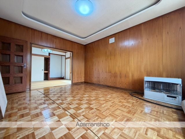 函館市電本線湯川線 五稜郭公園前駅 徒歩20分 2階建 築45年の内装写真