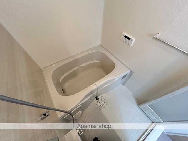 ヌーヴェル ラ ヴィの内装写真