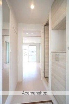 メゾン若葉（若葉）[1LDK/36.36m2]の玄関