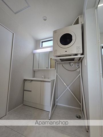 detached 東京都福生市武蔵野台２丁目23-10

地図を見る